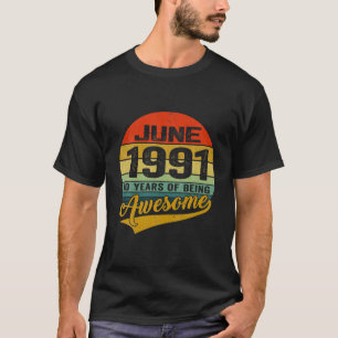 30Th Birthday Distressed June 1991 Men Women 30 Ye T-Shirt