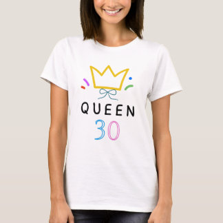 30th Birthday Queen Minimalist Line Art T-Shirt