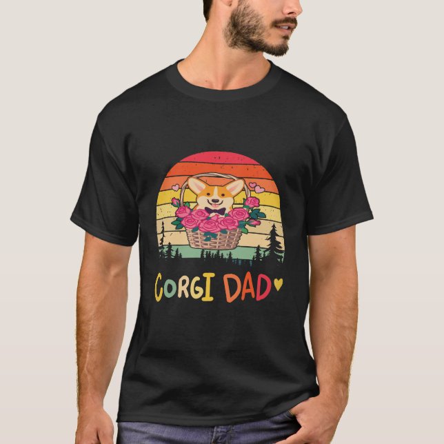 33 Corgi Dad Corgi T-Shirt (Front)