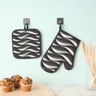 3 Dimensional Wavy Black and White Pattern Oven Mitt & Pot Holder Set