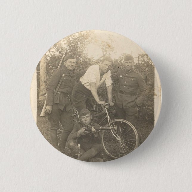 3x3 6 cm round badge (Front)