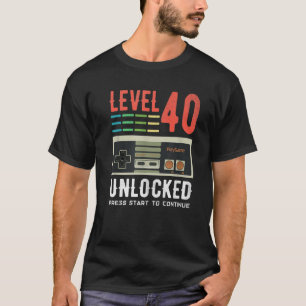 40 Year Old Forty Birthday Gift Level 40 Unlocked T-Shirt
