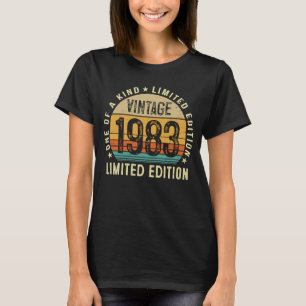 40 Year Old Vintage 1983 40th Birthday Men Women T-Shirt