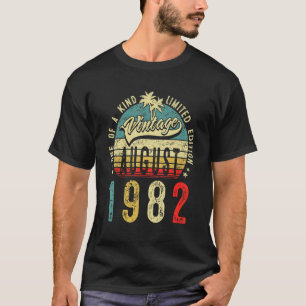 40 Years Old Vintage August 1982 40th Birthday Men T-Shirt