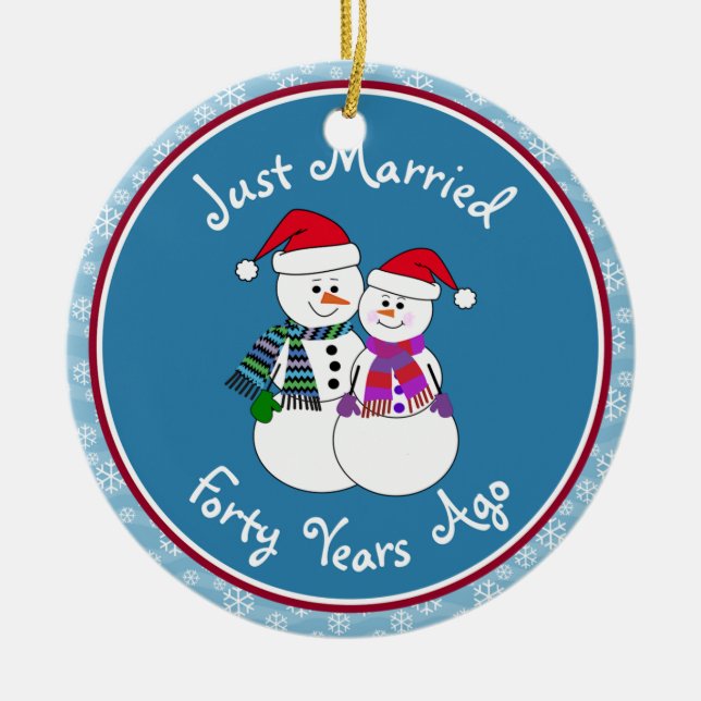 40th Anniversary Gift Fun Snow Couple Christmas Ceramic Tree Decoration (Front)