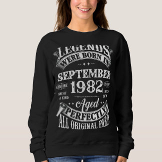 40th Birthday  Legends Born In September 1982 40 Y Sweatshirt