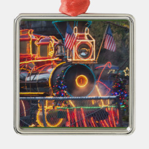 416110sq.jpg metal ornament