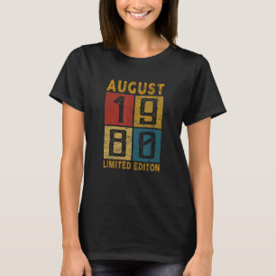 42nd Birthday August 1980 Born In 1980 42 Yrs Ol T-Shirt
