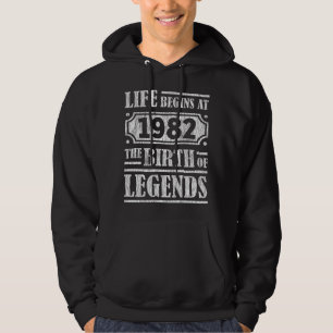 43 Year Old 1982 Birth Of Legend 43rd Birthday Hoodie