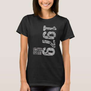 43th Birthday Ladies Mens 43 Years 1979 2 T-Shirt