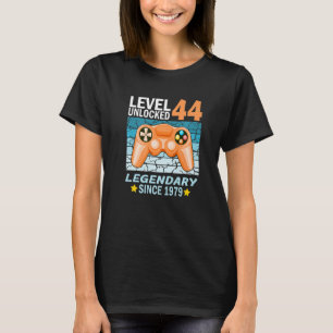 44th birthday gamer born in 1979 2 T-Shirt