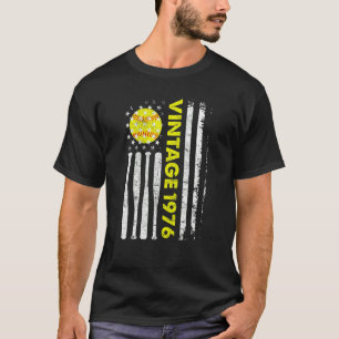 46 Year Old Vintage 1976 American Flag 46th Birth T-Shirt