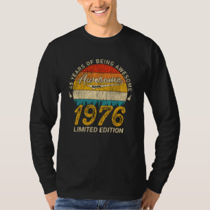 49 Year Old 1976 Retro Awesome 49th Birthday Gift T-Shirt