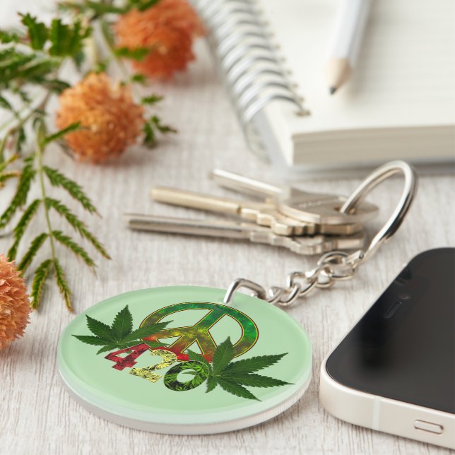 4 20 Rasta Peace Weed Green Key Ring (Front Right)