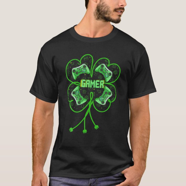 4 Leaf Clover Happy St Patrick Day Funny Video Gam T-Shirt (Front)