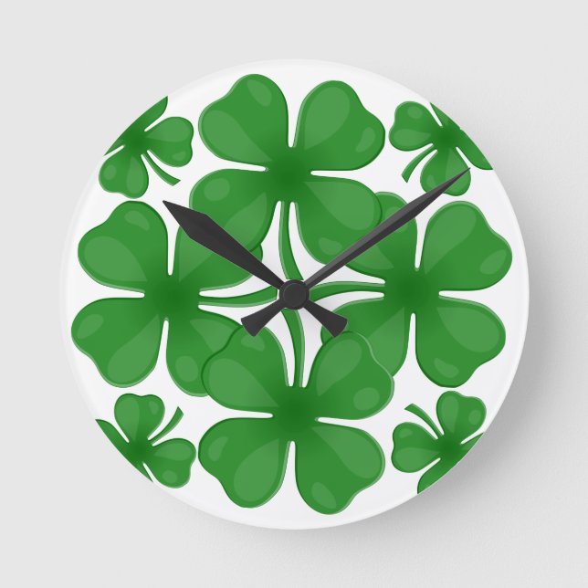 4 leaf clover round clock (Front)