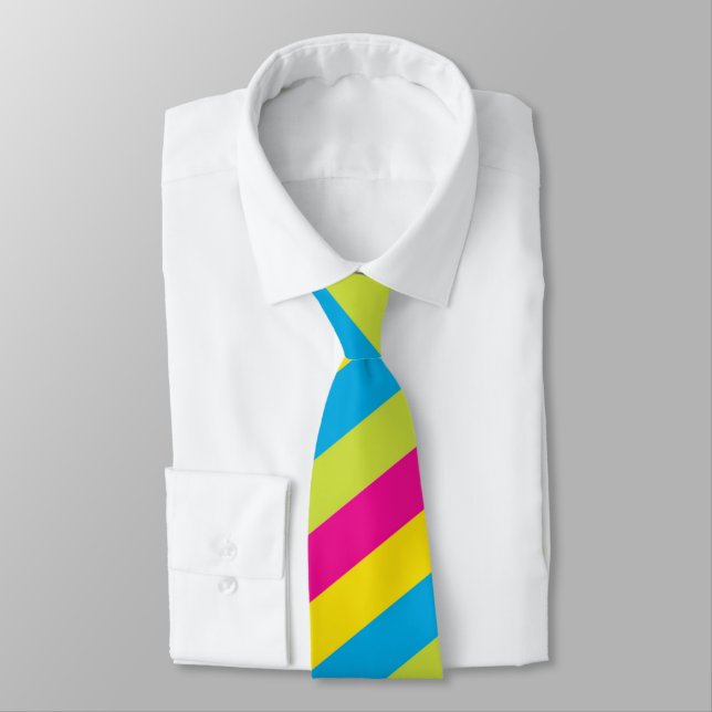 #4 Styling Tie (Tied)