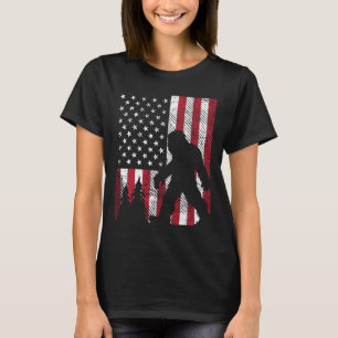 4th July Bigfoot Sasquatch Us Flag Patriotic Men W T-Shirt