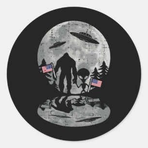 4th Of July Bigfoot Alien Ufo Funny Patriotic Wome Classic Round Sticker