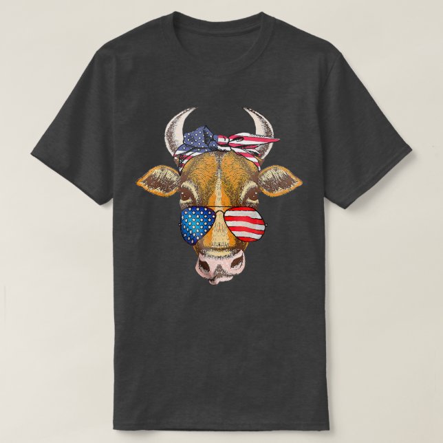 4th of July Cow Heifer Patriotic Farmer Wife Ameri T-Shirt (Design Front)
