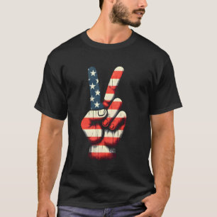 4th of July Peace Sign Hand American Flag Patrioti T-Shirt