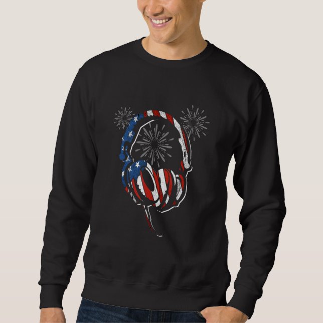 4Th Of July USA Flag Gaming Patriotic Independence Sweatshirt (Front)