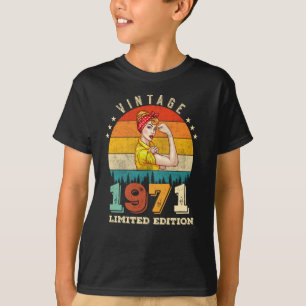 51 Year Old 1971 Vintage 51st Birthday Gifts Women T-Shirt