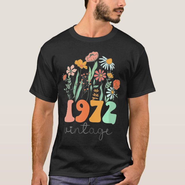 51 Years Old 1972 51St Women Birthday Wildflower   T-Shirt (Front)