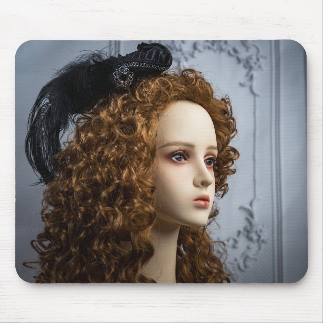 5647-Mannequin-Revolutionary War Lady with Hat Mouse Pad (Front)