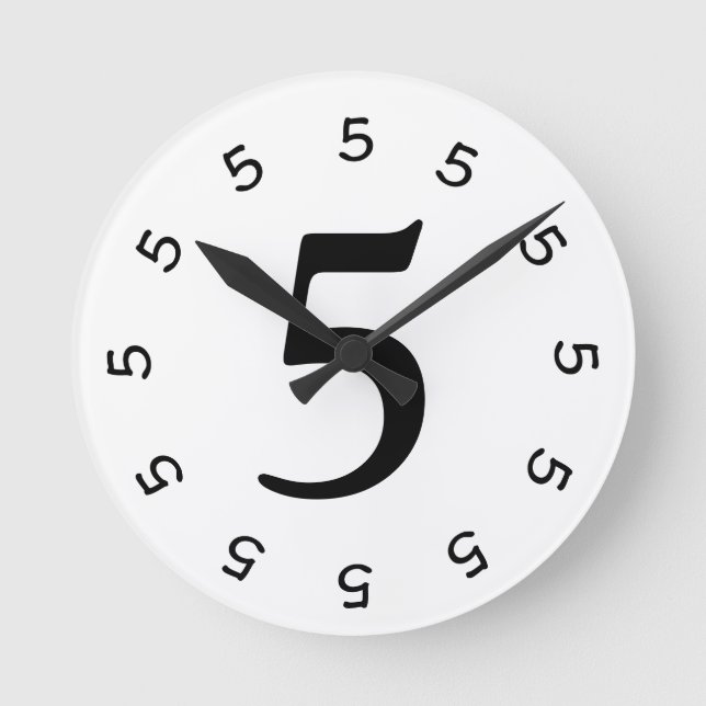 5 o'clock Simple Wall Clock 2 (Front)