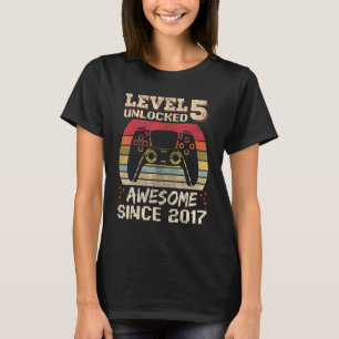5 Years Old  Gamer Boy Birthday 5 Level Unlocked 2 T-Shirt