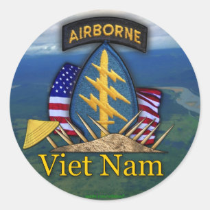 5th 1st Special forces Green Berets vietnam Sticke Classic Round Sticker