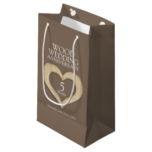 5th wood wedding anniversary photo gift bag
