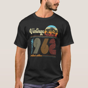 60 Years Old Vintage 1962 60th Birthday T-Shirt