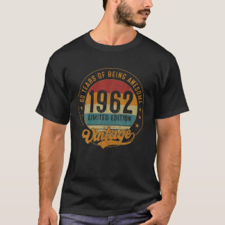 60Th Birthday Decoration Vintage 1962 60 Years Old T-Shirt