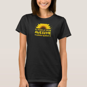 63 Year Old Floral Sunflower Lovers Born 1960 63rd T-Shirt