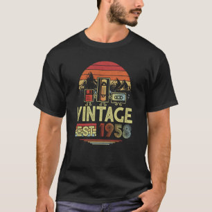 65 Year Old Made in 1958 Vintage 65th Birthday Ret T-Shirt