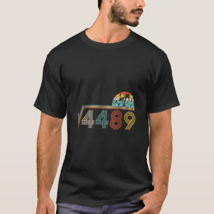 67 Vintage Meme Square Root 4489 Slang Math Teache T-Shirt