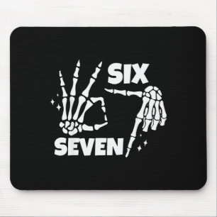 6 7 Meme Funny Skeleton Hands Halloween Couples Si Mouse Pad