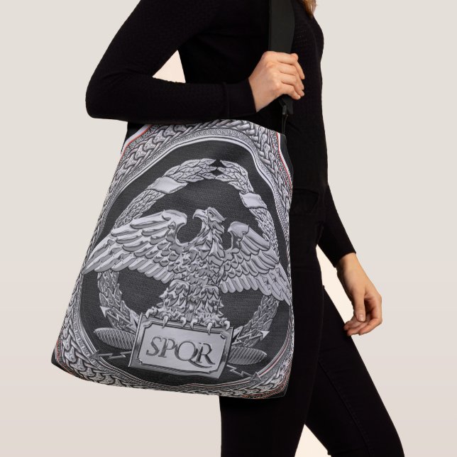 [700] Silver Roman Imperial Eagle over Medallion Crossbody Bag (Close Up)