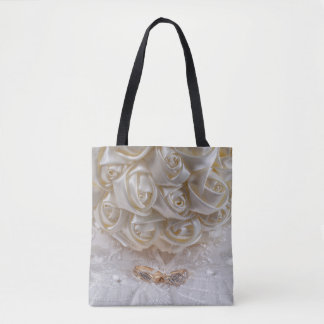 7060-Wedding Bouquet with Rings Tote Bag