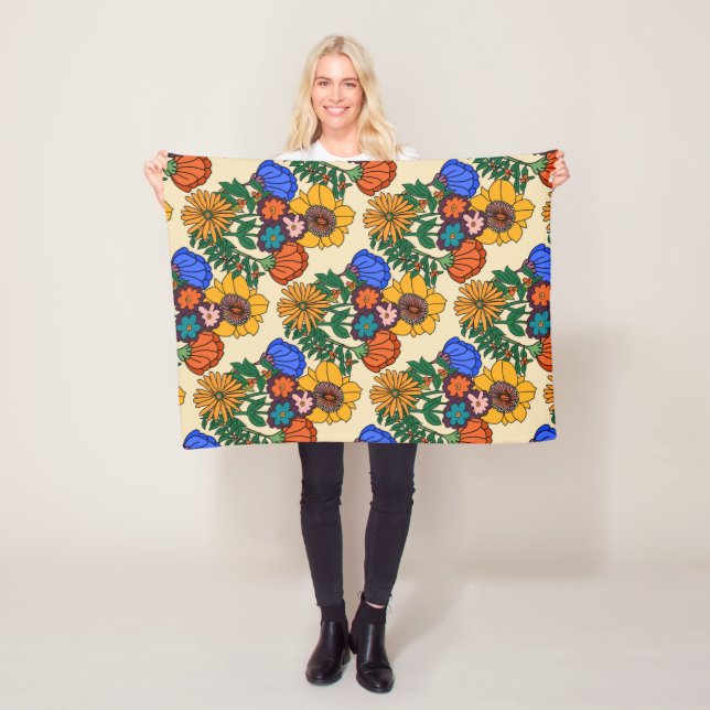 70s Retro Floral Pearl- Mid Century Modern  Fleece Blanket (In Situ)