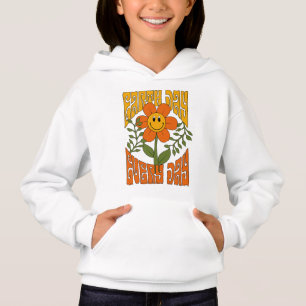 70's Retro Smiling Daisy Flower