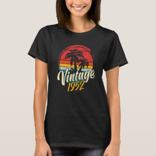 70th Birthday Vintage 1952 T-Shirt