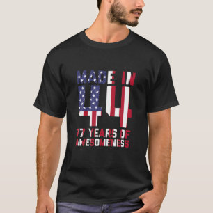 77Th Birthday Gift American Men Women 77 Year Old T-Shirt