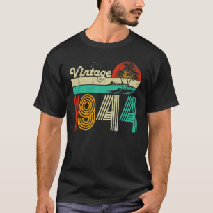 79th Birthday Vintage 1944 79 Year Old Men Women T-Shirt