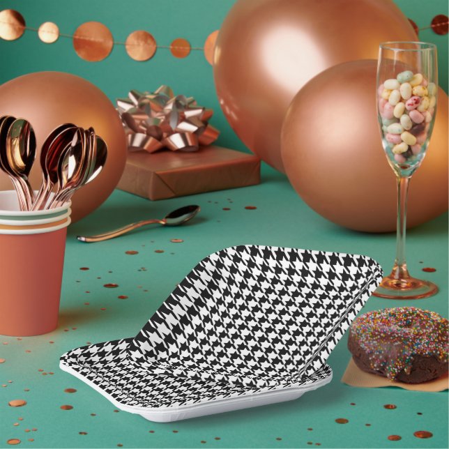 7" Chequered Square Paper Plates (Multi)
