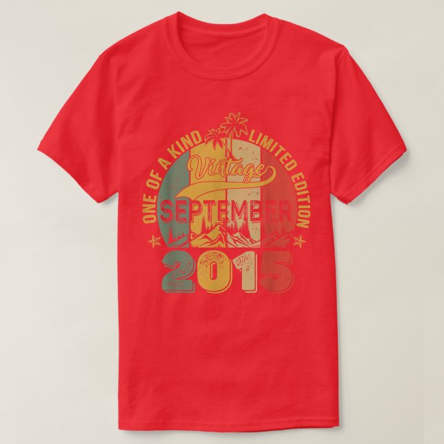 7 Years Old Gift 7th Birthday Awesome Since Septem T-Shirt (Design Front)