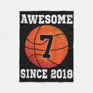 7th Birthday Sketll Lover 7 Years Old Vintage Spor Fleece Blanket