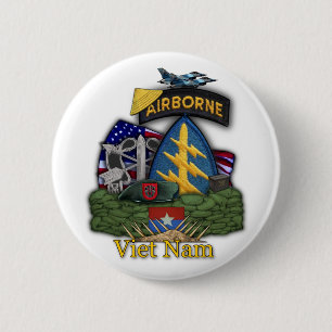 7th special forces green berets veterans Button